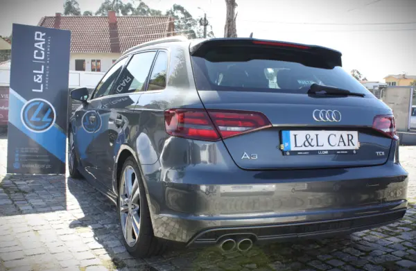 Audi A3 Sportback 2.0 TDI S-line S tronic 4