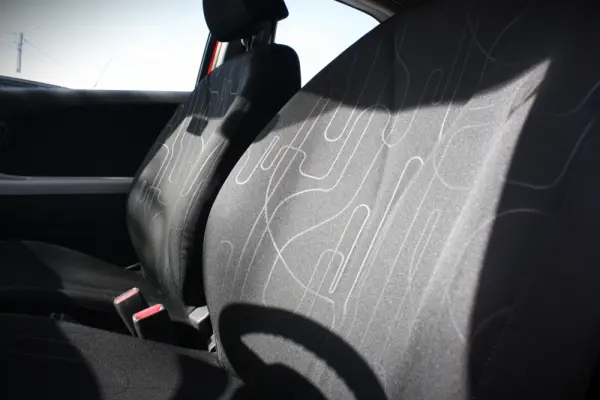 Toyota Yaris 1.0 VVT-i Comfort+AC 8