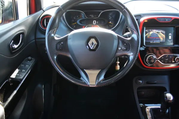 Renault Captur 1.5 dCi Helly Hansen EDC 30