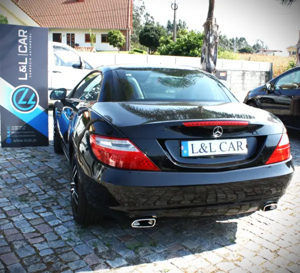 Mercedes-Benz SLK 200 (BlueEFFICIENCY) 7G-TRONIC 11