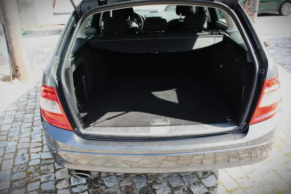Mercedes-Benz C 220 CDi Classic BlueEfficiency 9