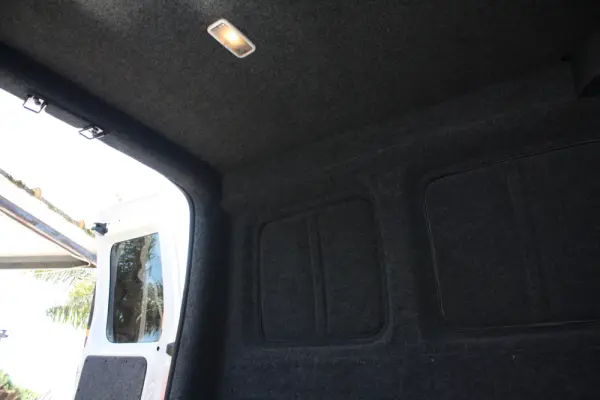 Volkswagen Caddy 2.0 TDi BM Comfortline 19