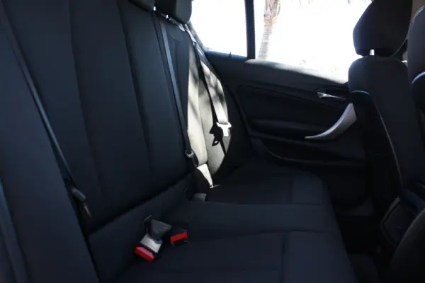 BMW 116 Outro 11