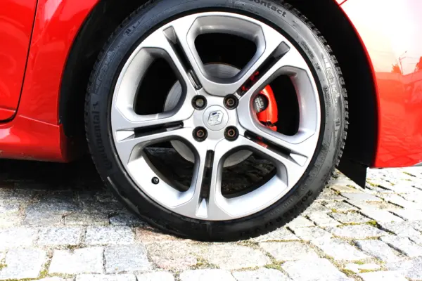 Renault Clio 1.2 TCe GT Line EDC 4