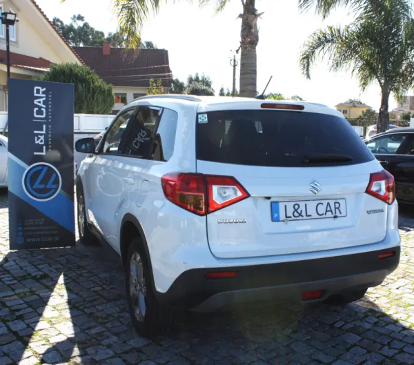 Suzuki Vitara 1.6 DDiS Special Edition 4WD 6