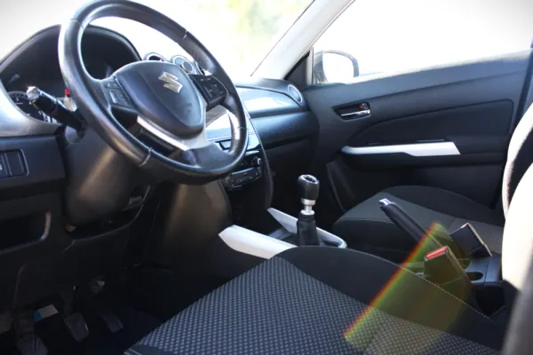 Suzuki Vitara 1.6 DDiS Special Edition 4WD 14