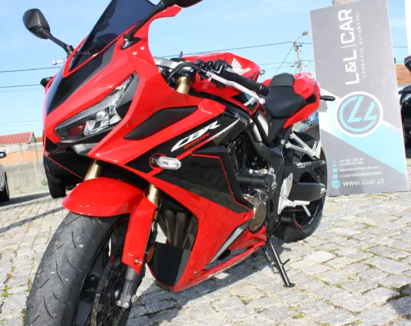 Honda CBR CBR650R 5