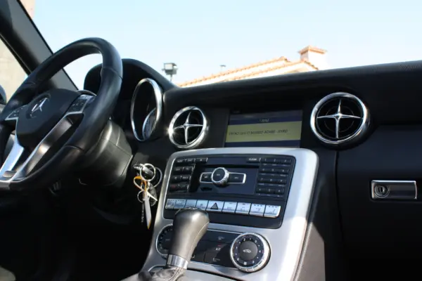Mercedes-Benz SLK 200 (BlueEFFICIENCY) 7G-TRONIC 25