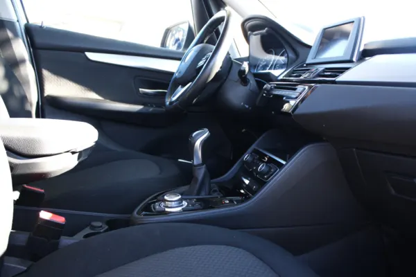 BMW 214 Active Tourer Active Tourer Lounge 24