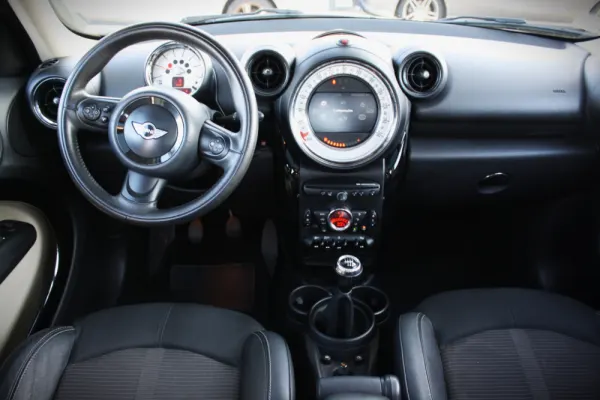 MINI Countryman Cooper 11