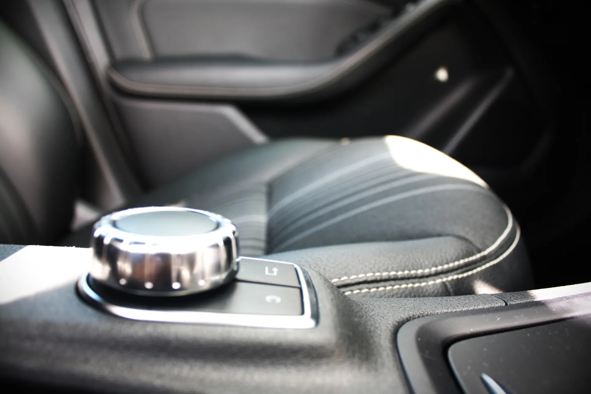 Mercedes-Benz B 180 CDI (BlueEFFICIENCY) 7G-DCT 24