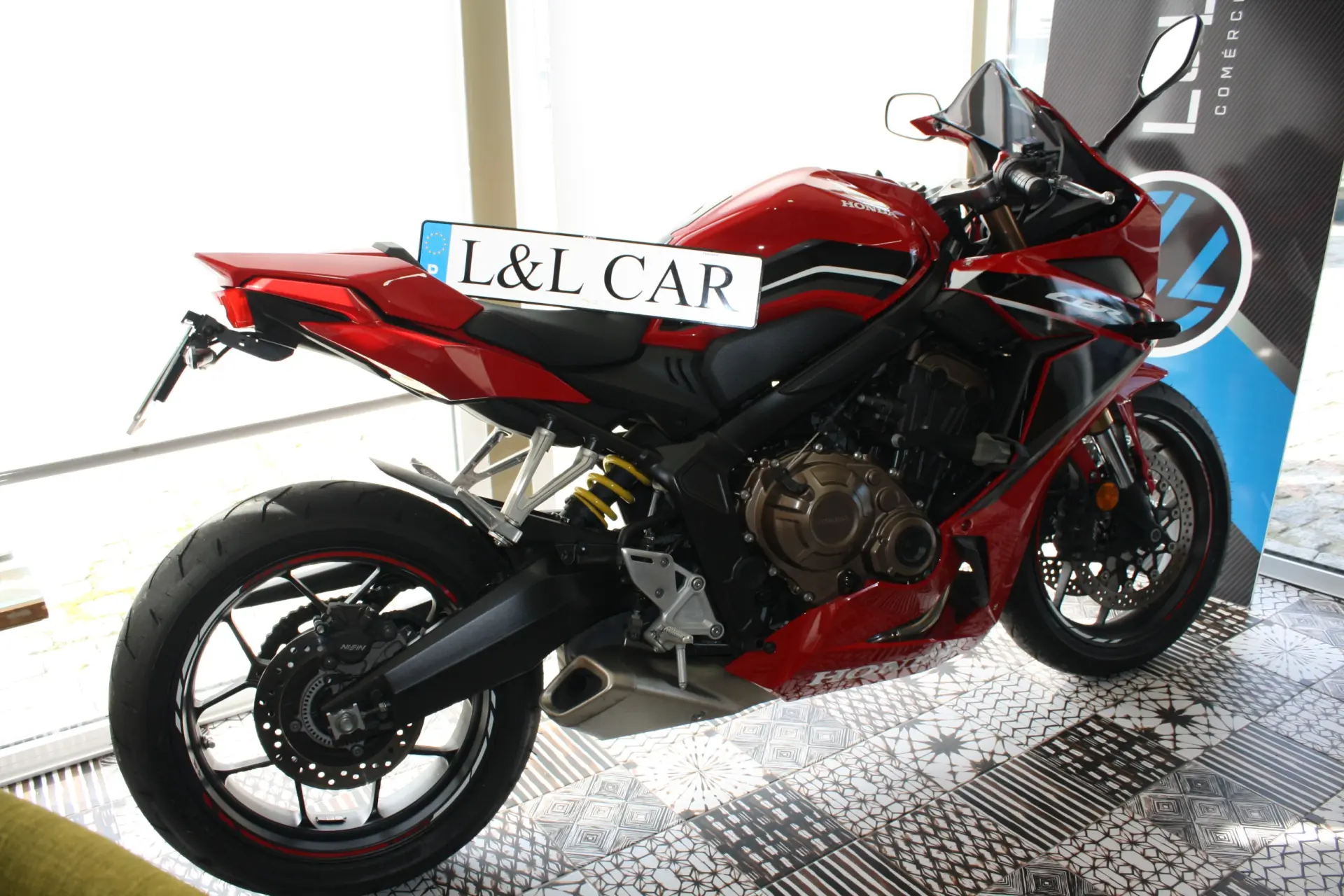 Honda CBR CBR650R 18