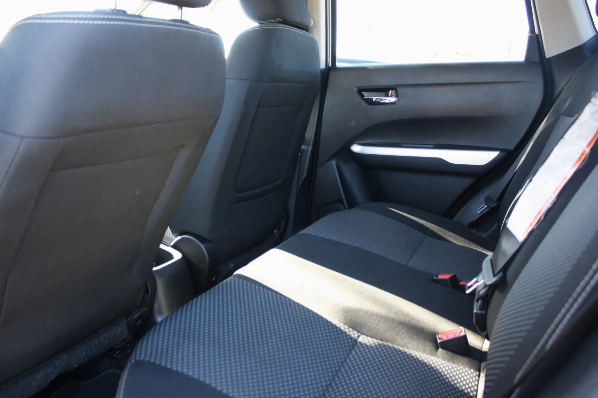 Suzuki Vitara 1.6 DDiS Special Edition 4WD 10