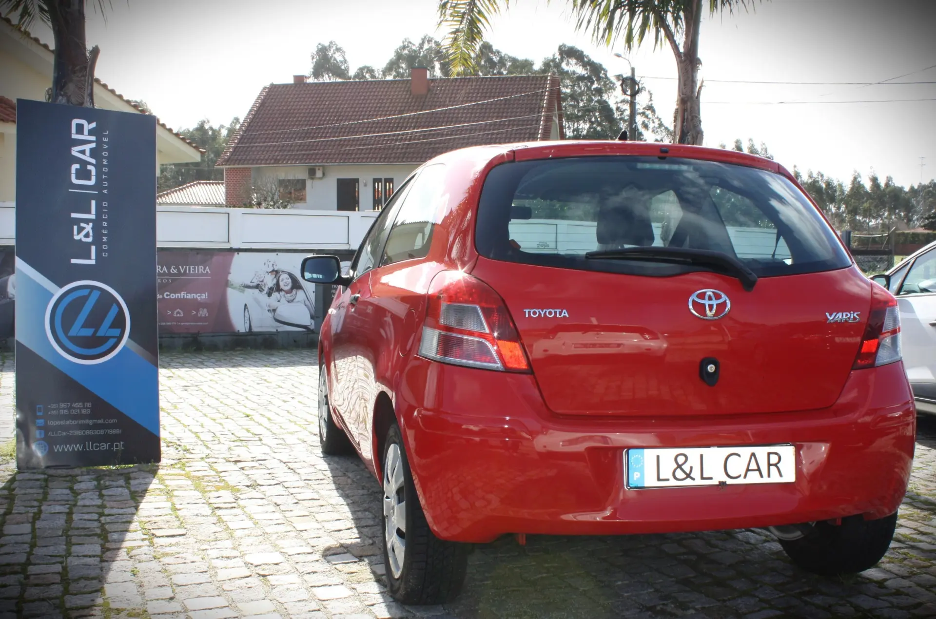 Toyota Yaris 1.0 VVT-i Comfort+AC 4