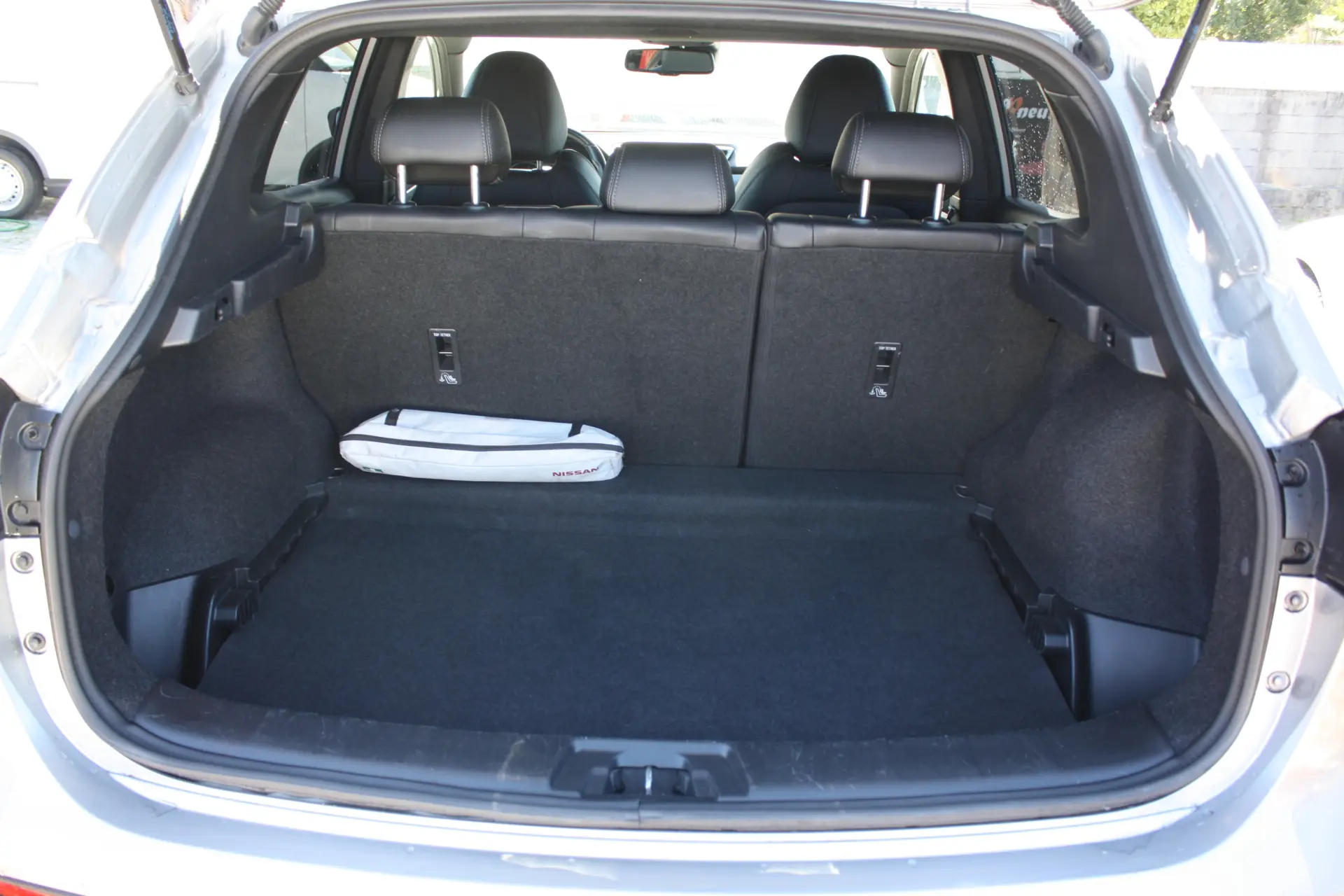 Nissan Qashqai 1.6 dCi Tekna Premium Pele S P.Preta Xtronic 17