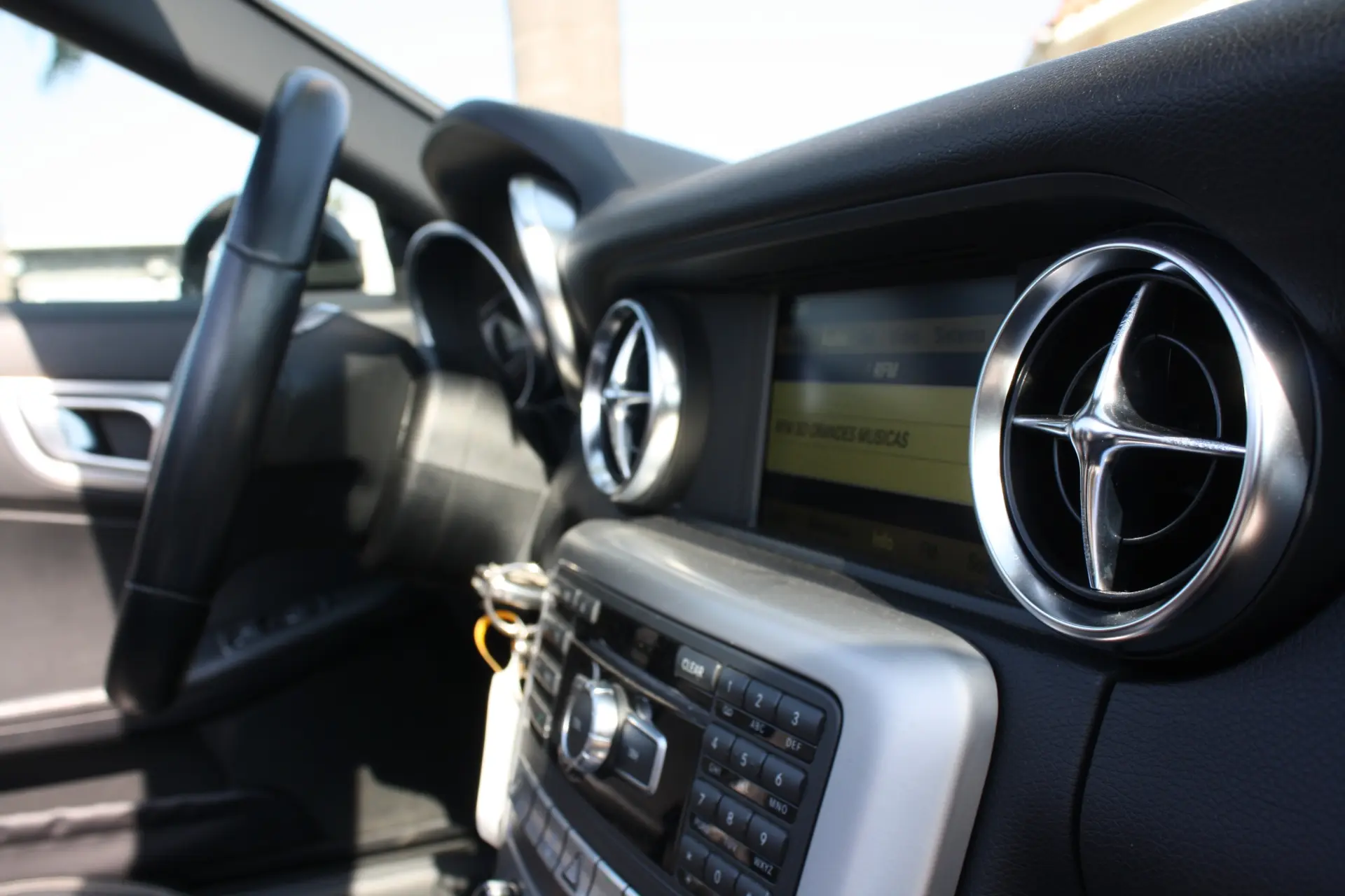 Mercedes-Benz SLK 200 (BlueEFFICIENCY) 7G-TRONIC 28