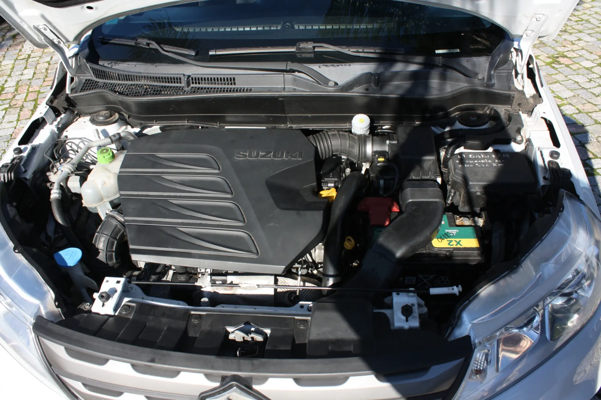 Suzuki Vitara 1.6 DDiS Special Edition 4WD 9