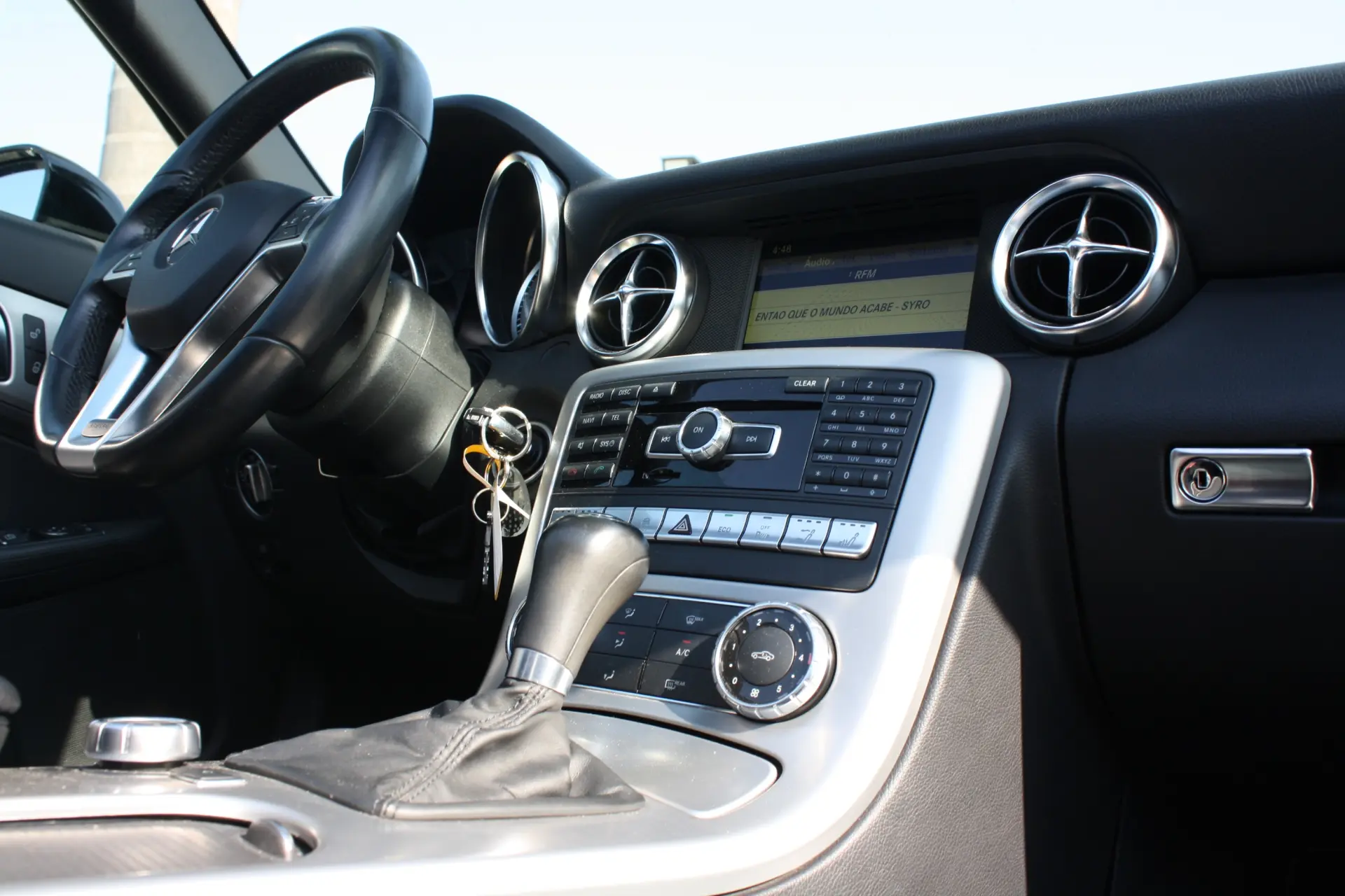 Mercedes-Benz SLK 200 (BlueEFFICIENCY) 7G-TRONIC 26