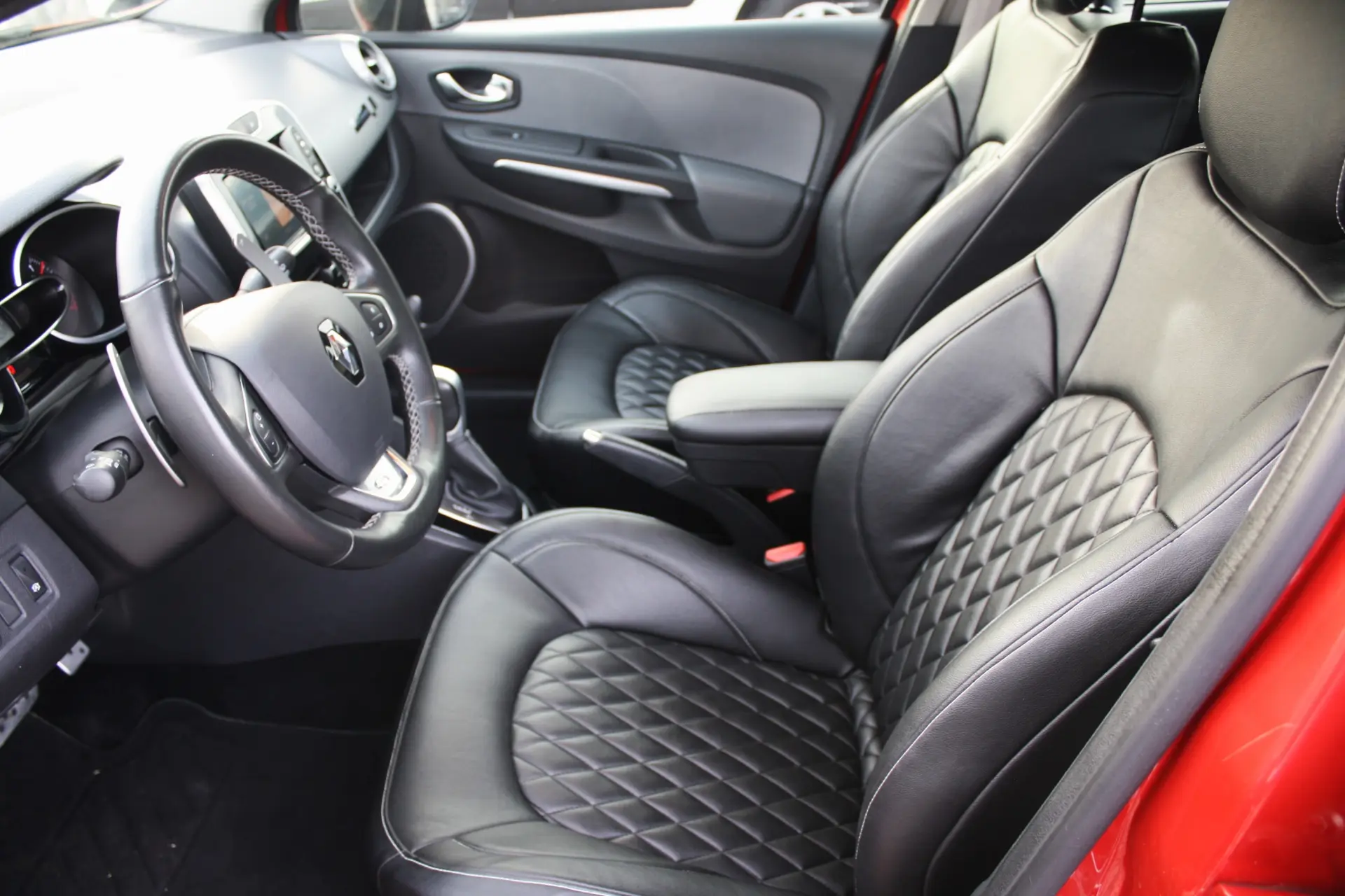 Renault Clio 1.2 TCe GT Line EDC 25