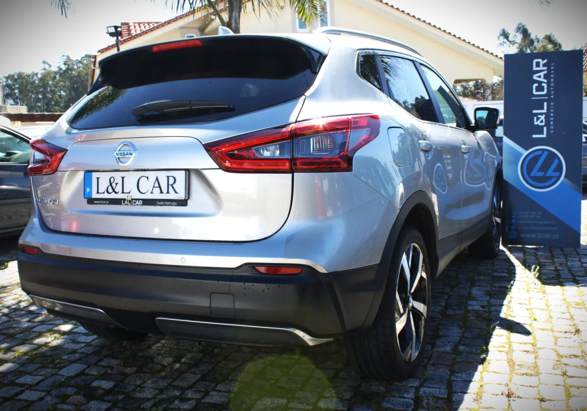 Nissan Qashqai 1.6 dCi Tekna Premium Pele S P.Preta Xtronic 3