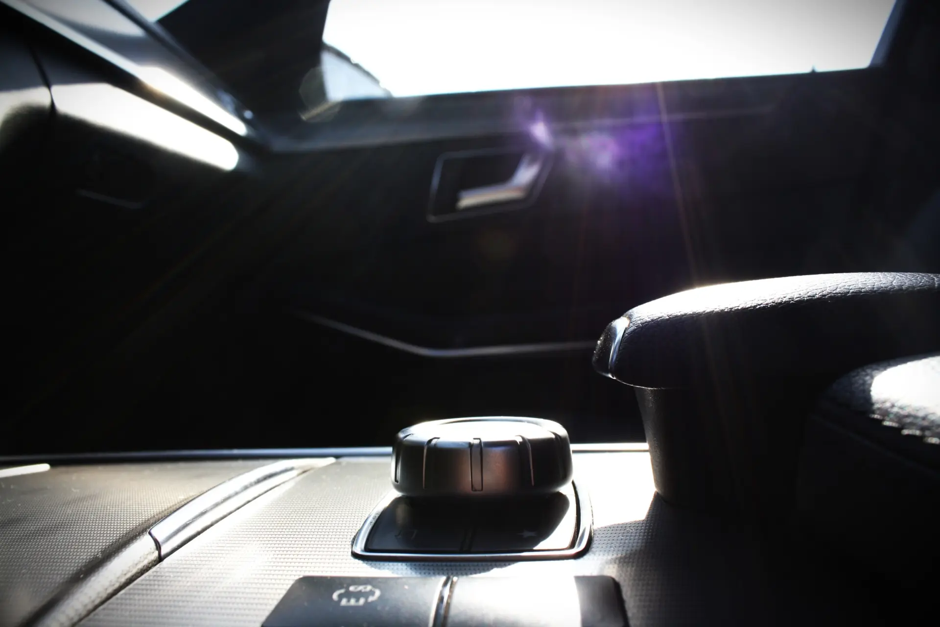 Mercedes-Benz E 200 CDi Elegance BE Auto.139g 17