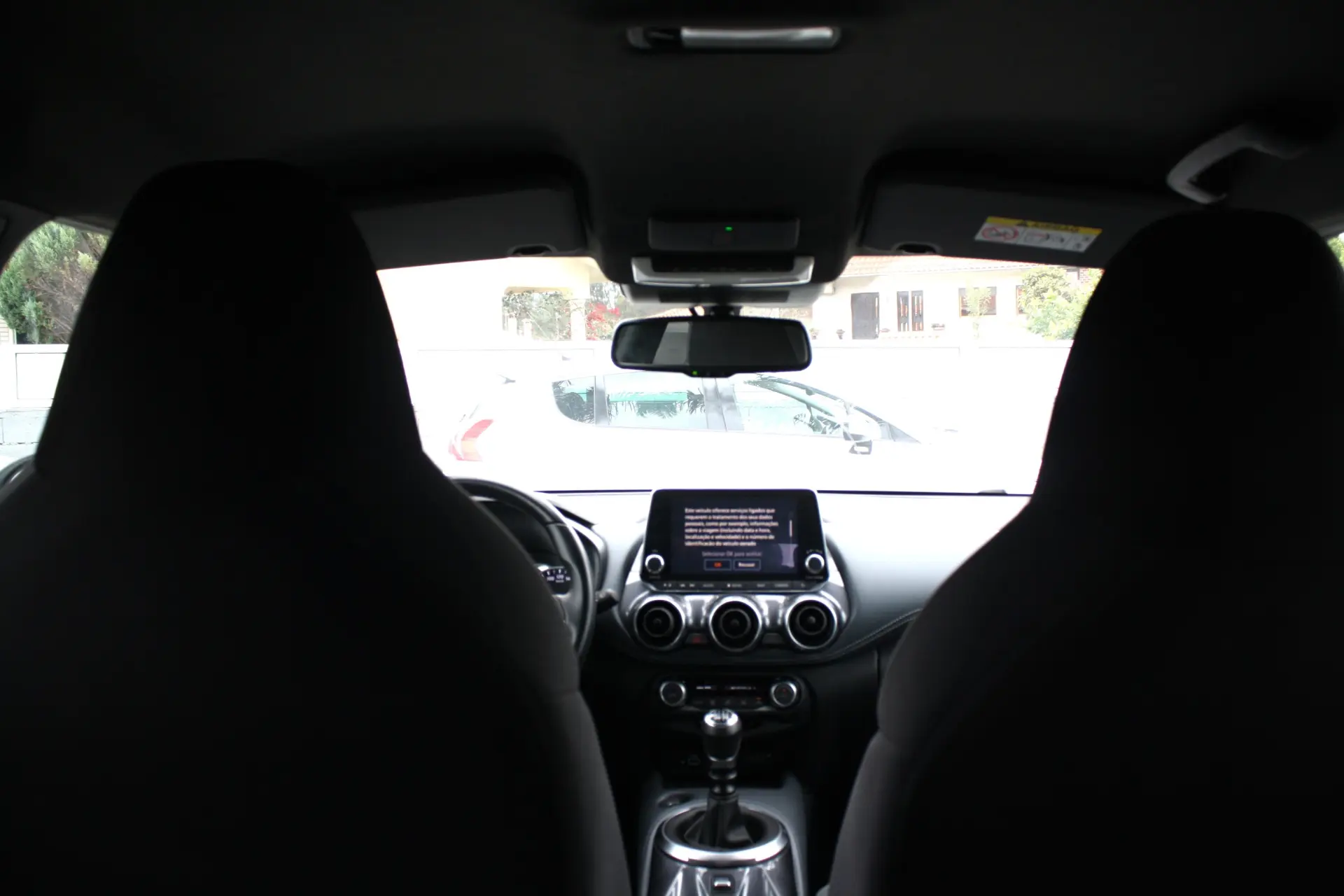 Nissan Juke 1.0 DIG-T N-Connecta NAV. 6