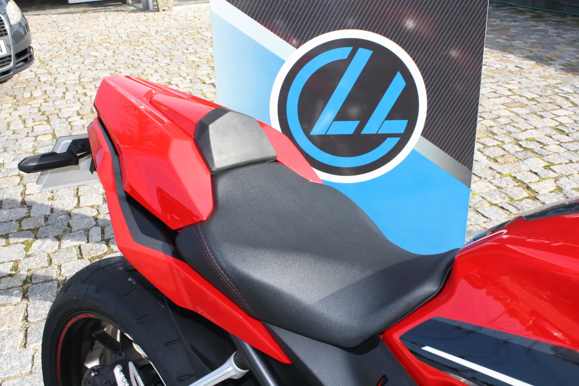 Honda CBR CBR650R 15