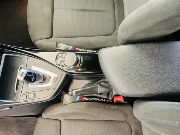 BMW 116 d Pack M Auto 23