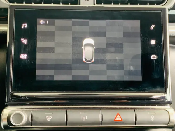 Citroën C3 1.2 PureTech Shine 18