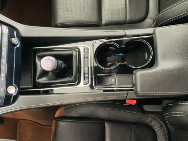 Jaguar F-Pace 2.0 i4D R-Sport AWD 29