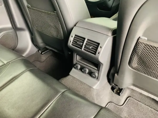 Jaguar F-Pace 2.0 i4D R-Sport AWD 43