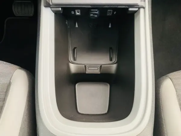 Jeep Avenger 54 kWh Longitude 24