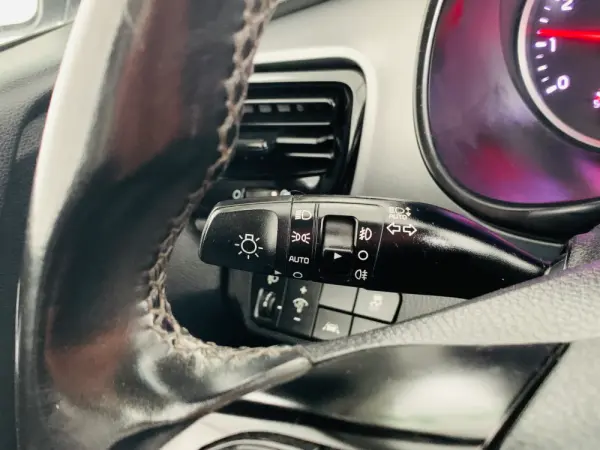 Kia Stonic 1.0 T-GDi EX 14