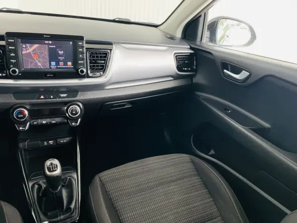 Kia Stonic 1.0 T-GDi EX 31