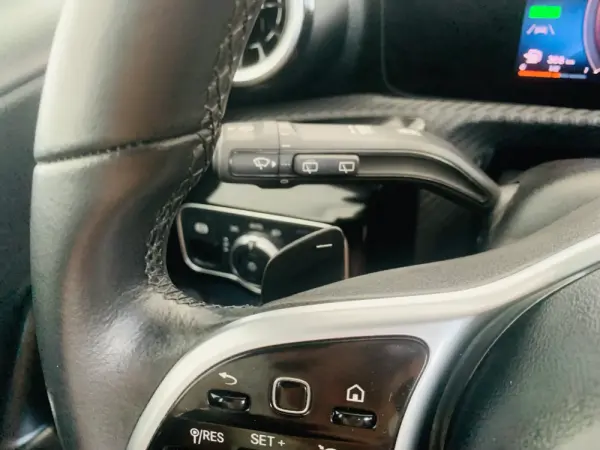 Mercedes-Benz CLA 250 e Progressive 13