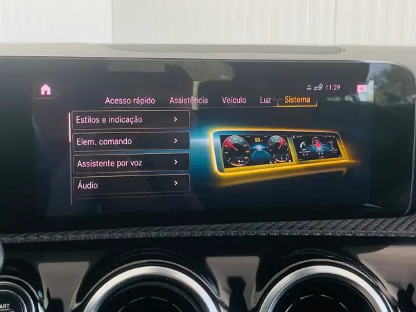 Mercedes-Benz CLA 250 e Progressive 21