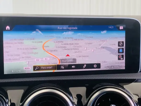 Mercedes-Benz CLA 180 d 7G-DCT Edition 1 22