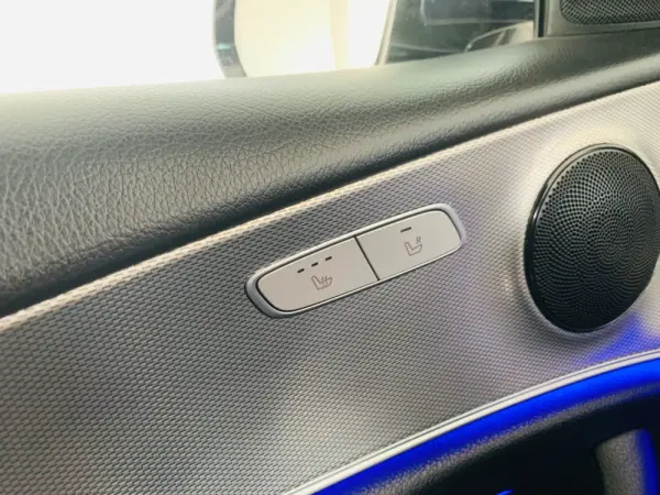 Mercedes-Benz E 220 d Avantgarde 11