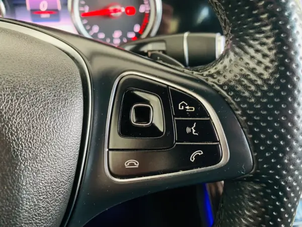 Mercedes-Benz E 220 d Avantgarde 15