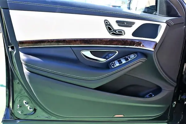 Mercedes-Benz S 300 BlueTEC Hybrid Longo 6