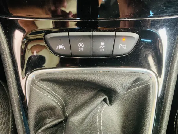 Opel Astra Sports Tourer 1.5 D GS Line S/S 25