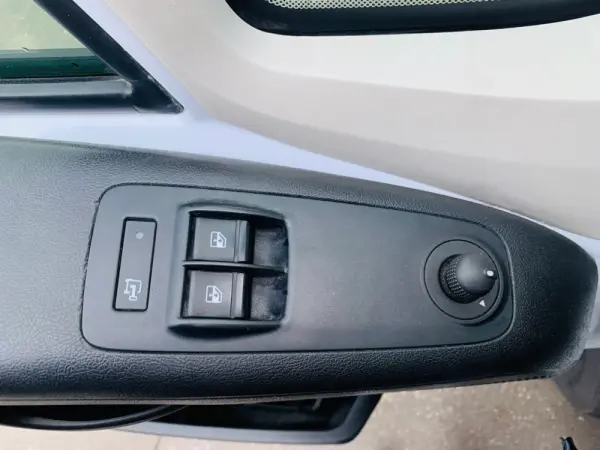 Peugeot Boxer 2.2 BlueHDi 335 L3 CD 11