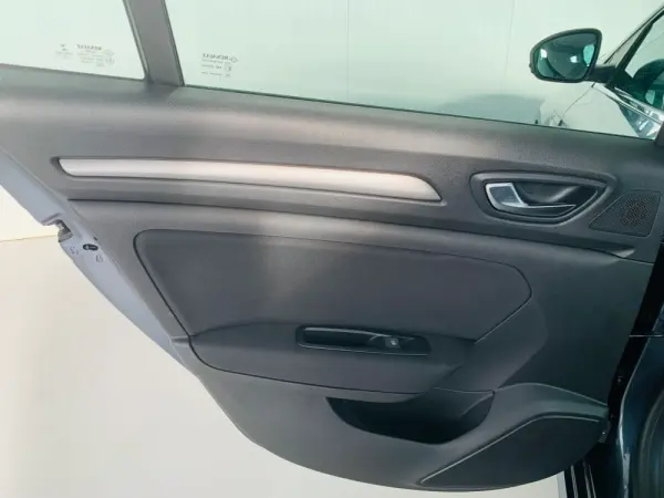 Renault Mégane Sport Tourer 1.5 Blue dCi Techno 30