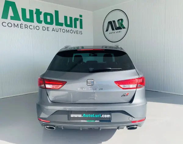 SEAT Leon ST Outro 3