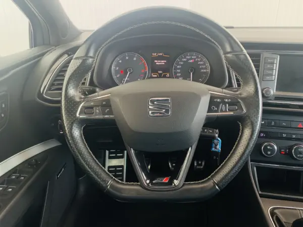 SEAT Leon ST Outro 12