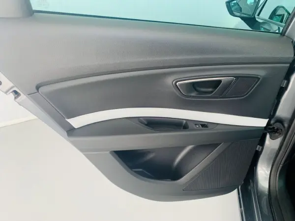 SEAT Leon ST Outro 27