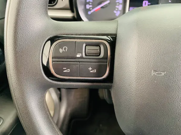 Citroën C3 1.2 PureTech Shine 11