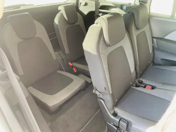 Citroën Grand C4 Spacetourer 1.5 BlueHDi Feel 38