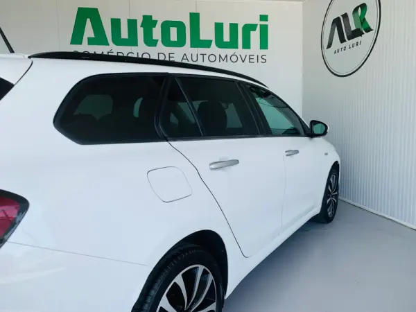 Fiat Tipo Station Wagon 1.3 M-Jet Lounge J17 5