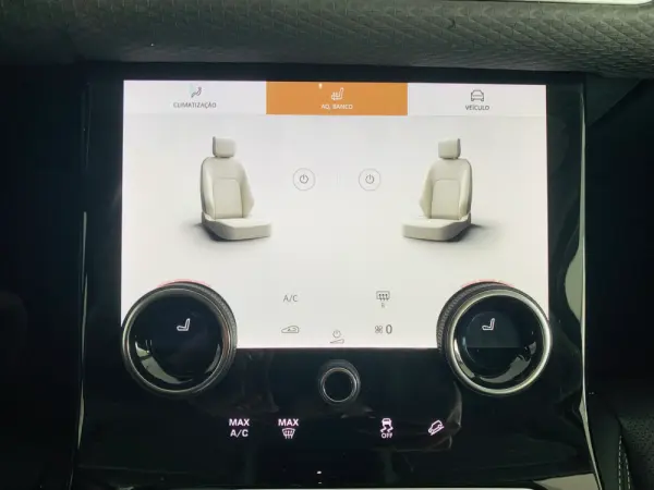 Land Rover Range Rover Velar 2.0 P400e AWD S 31